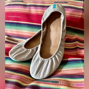 Tieks size 9 light beige